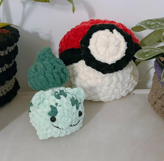 Free Crochet Pattern by Junie - Bulbasaur Pokemon-Inspired Chunky Pokeball
